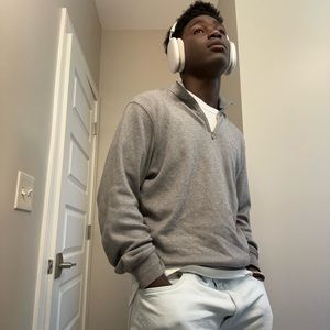 Meet your Posher, Jonathan